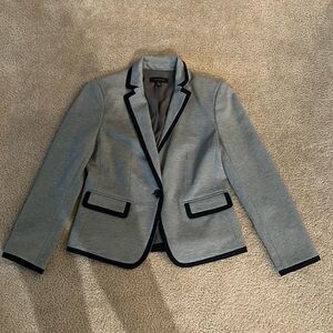 Ann taylor blazer in size 2.